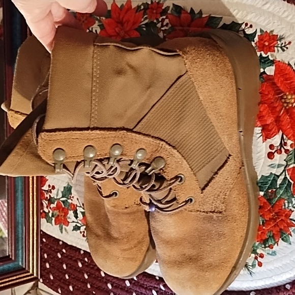 SALE...Vibram men's 6.5 or women's 8.5 boots in VGC, brown. - Picture 2 of 7